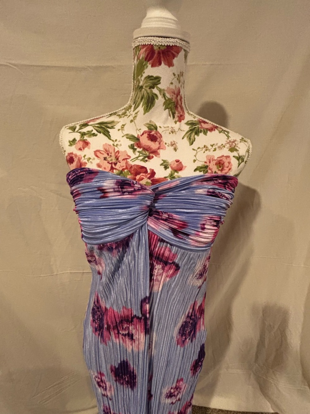 Commense NWT Strapless Floral Pleated Maxi Dress Blue Pink Bodycon Size M D276 - Picture 2 of 5